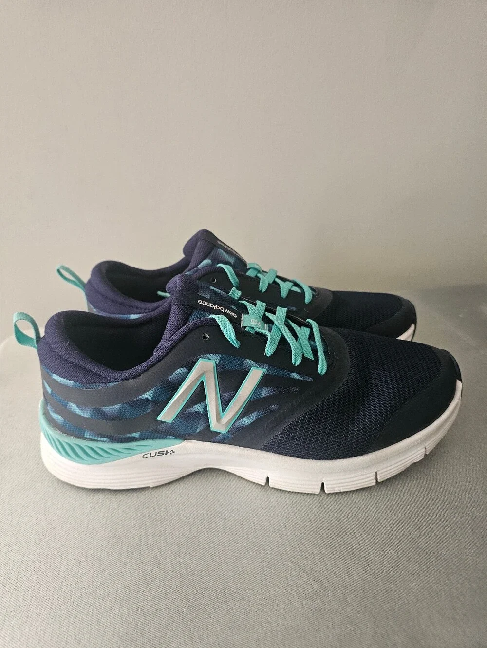 NEW BALANCE 715 Cush Cross Training Womens Sneakers